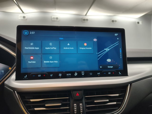 Certified 2025 Ford Escape Platinum AWD/4WD image 3