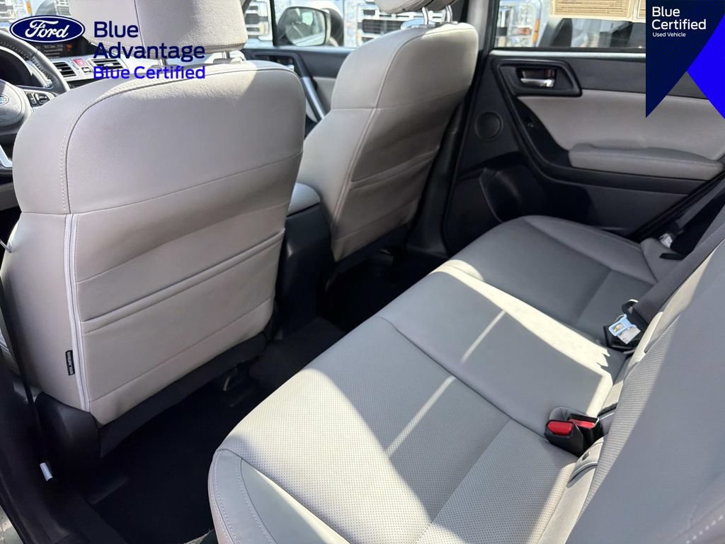 Used 2018 Subaru Forester 2.5i Limited AWD/4WD image 12