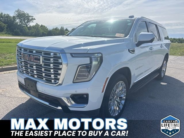 Used 2025 GMC Yukon XL Denali AWD/4WD image 10