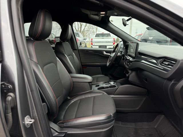 Certified 2023 Ford Escape ST-Line w/ Tech Pack #1 image 15