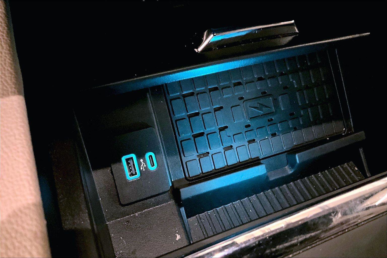 Certified 2022 Ford Expedition XLT image 32