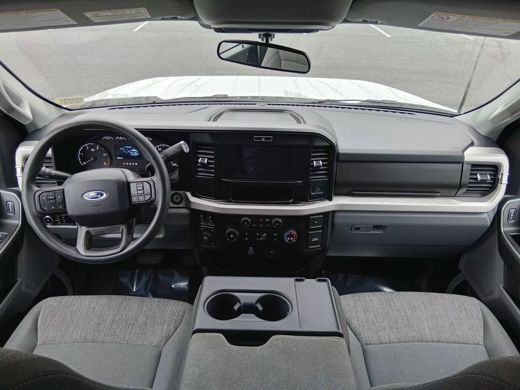 Certified 2025 Ford F250 XLT image 17