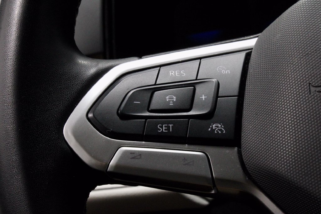 Used 2025 Volkswagen Taos S AWD/4WD image 27