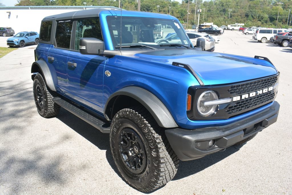 Certified 2022 Ford Bronco Wildtrak AWD/4WD image 4