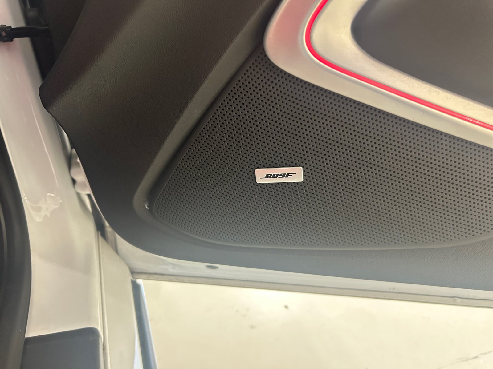 Used 2019 Chevrolet Camaro SS RWD image 18