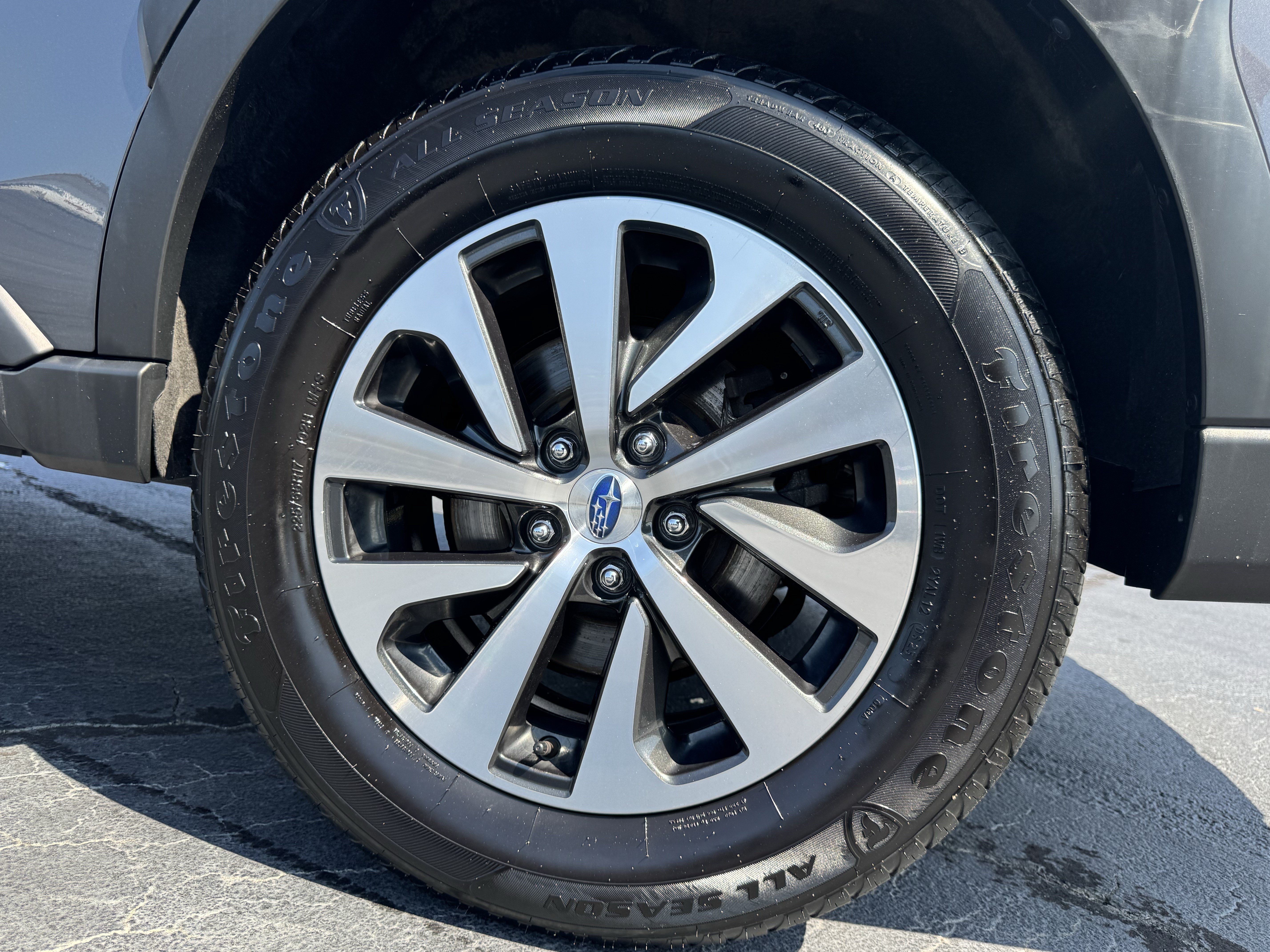 Used 2023 Subaru Outback Premium AWD/4WD image 21