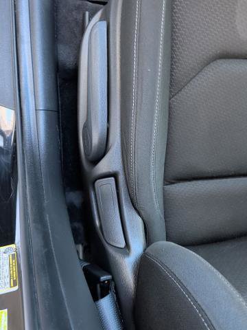 Used 2019 Hyundai Elantra GT image 12