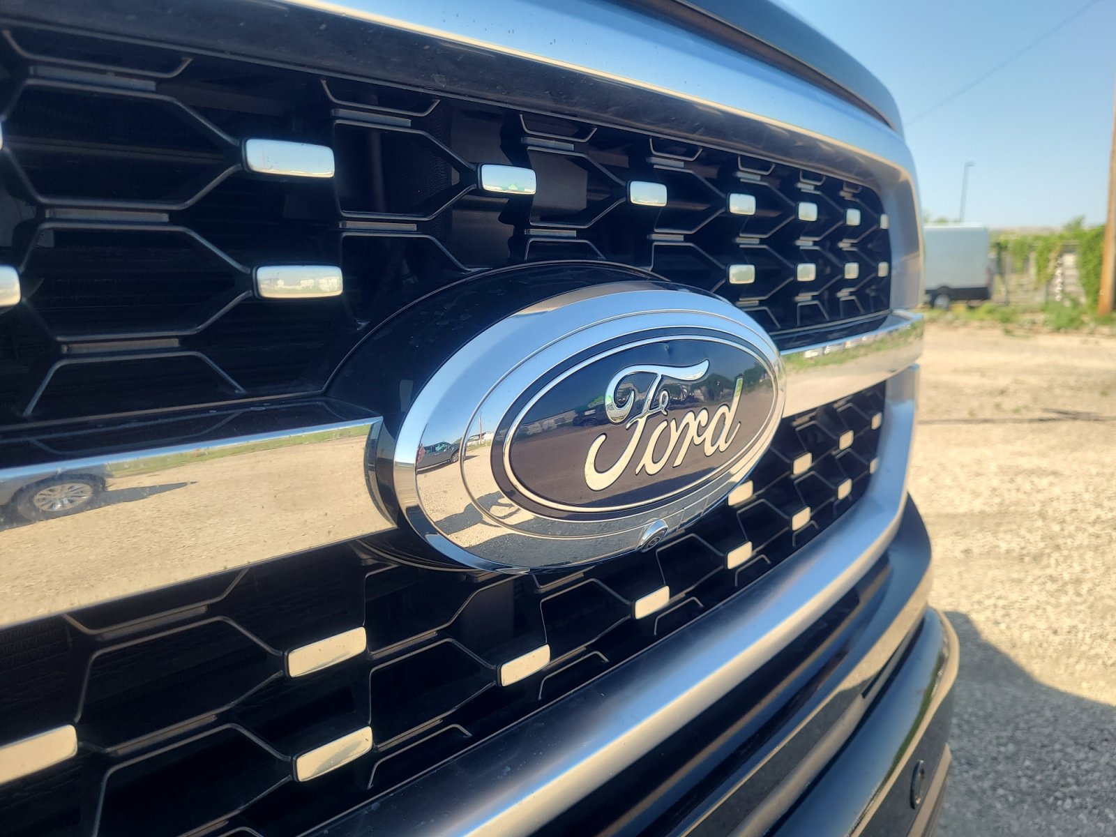 Certified 2021 Ford F150 Platinum w/ Equipment Group 701A High AWD/4WD image 23
