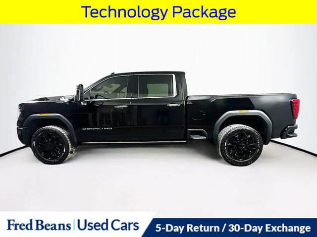 Used 2025 GMC Sierra 2500 Denali Ultimate image 2