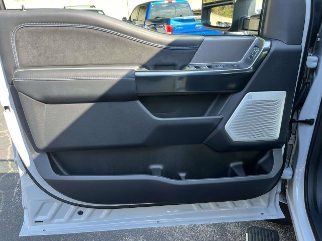 Certified 2026 Ford F250 Platinum AWD/4WD image 19