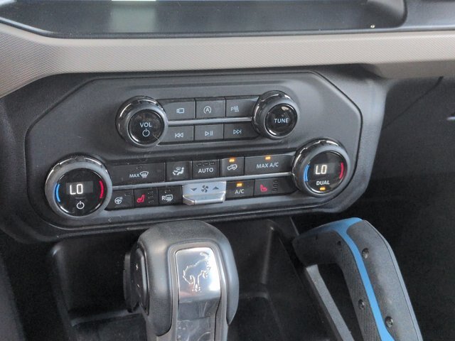 Certified 2023 Ford Bronco Wildtrak AWD/4WD image 26
