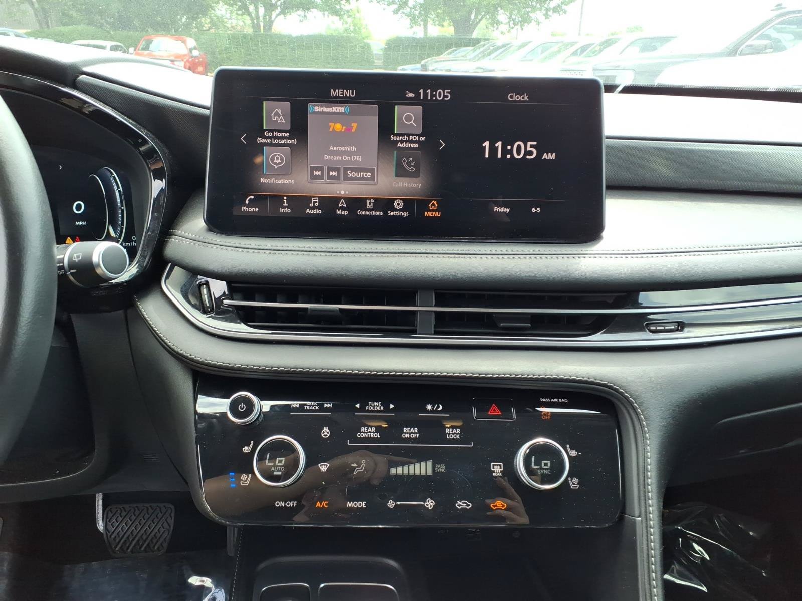 Used 2024 INFINITI QX60 Luxe FWD image 11