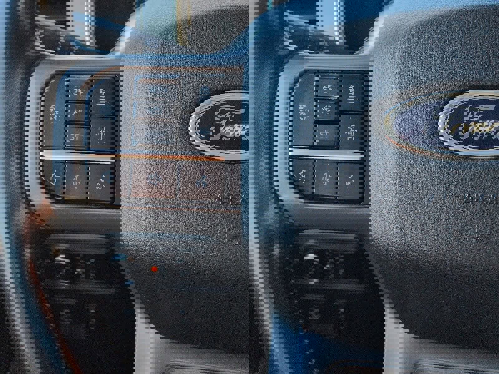 Certified 2021 Ford F150 Lariat w/ Equipment Group 502A High image 24