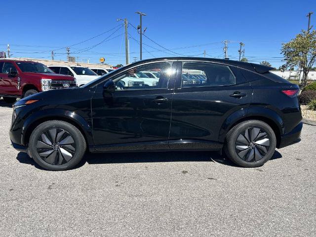 Used 2023 Nissan Ariya AWD image 7