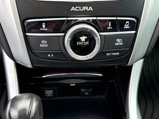 Used 2017 Acura TLX FWD image 6