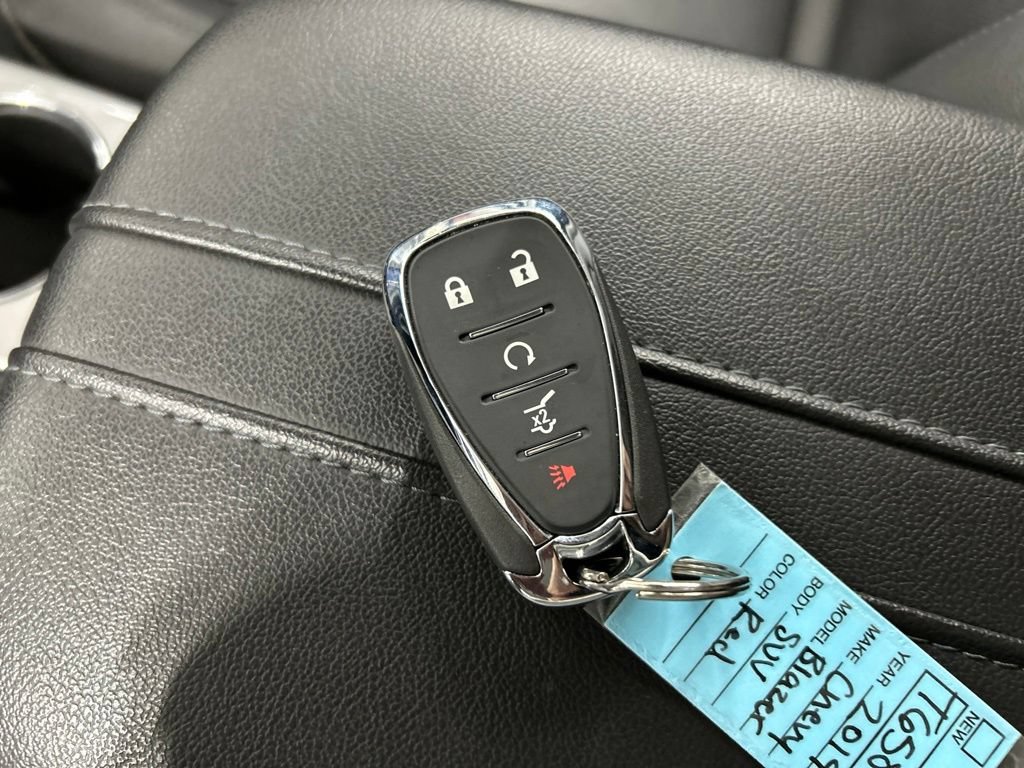 Used 2019 Chevrolet Blazer LT w/ Sun and Wheels Package AWD/4WD image 23