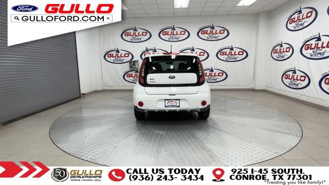 Used 2017 Kia Soul + FWD image 7