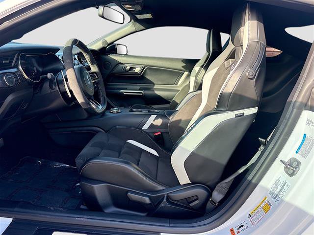 Certified 2021 Ford Mustang Shelby GT500 w/ Carbon Fiber Track Pack RWD image 23