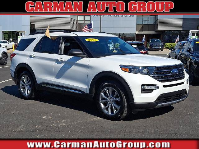 Certified 2023 Ford Explorer XLT w/ Equipment Group 202A AWD/4WD image 1