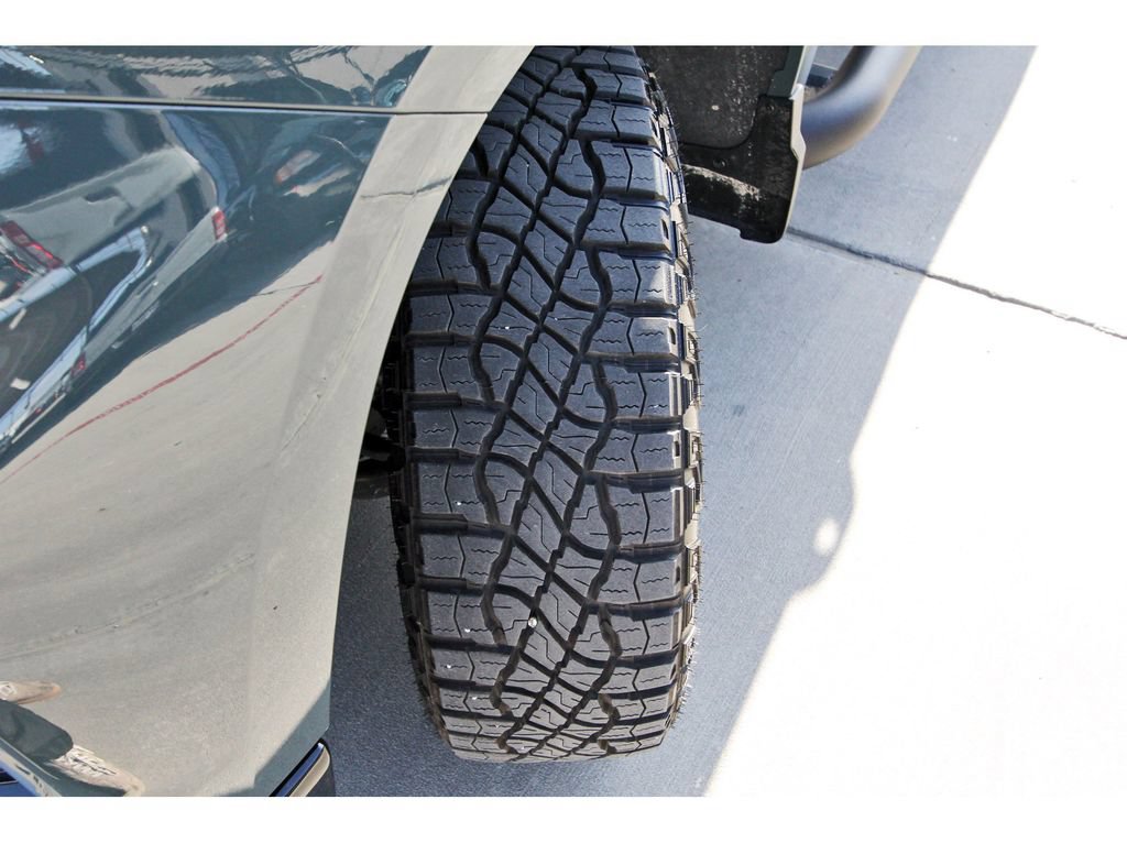 Used 2026 Chevrolet Silverado 1500 LT Trail Boss w/ Convenience Package II AWD/4WD image 28