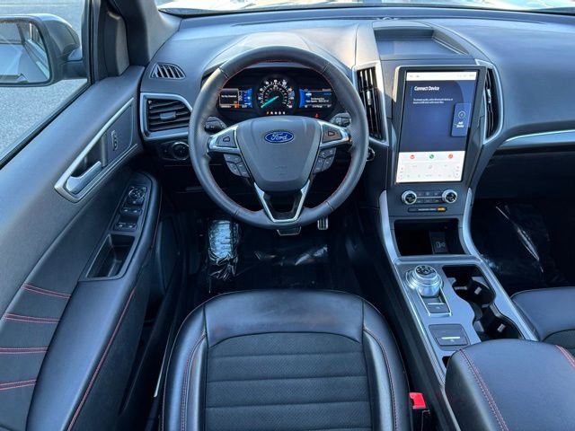Certified 2024 Ford Edge ST-Line AWD/4WD image 5