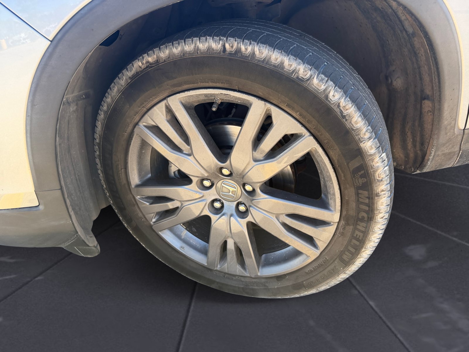 Used 2020 Honda Passport EX-L image 14