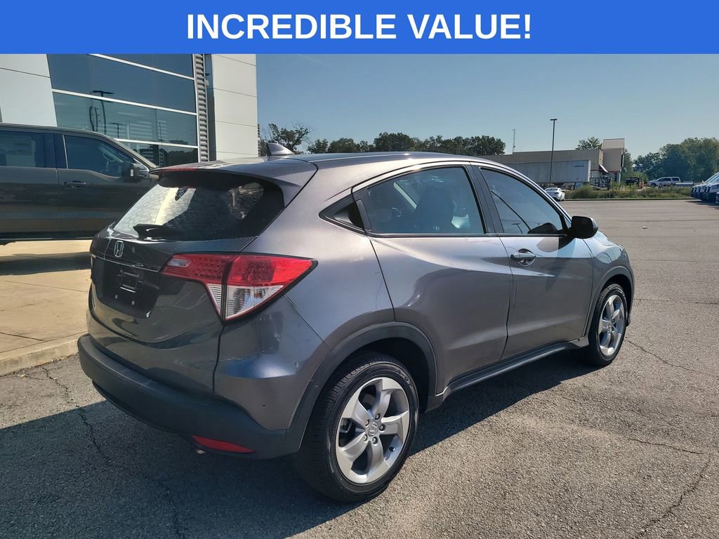 Used 2021 Honda HR-V LX image 3