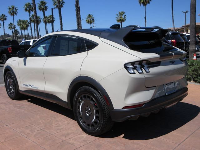 Certified 2025 Ford Mustang Mach-E GT image 5
