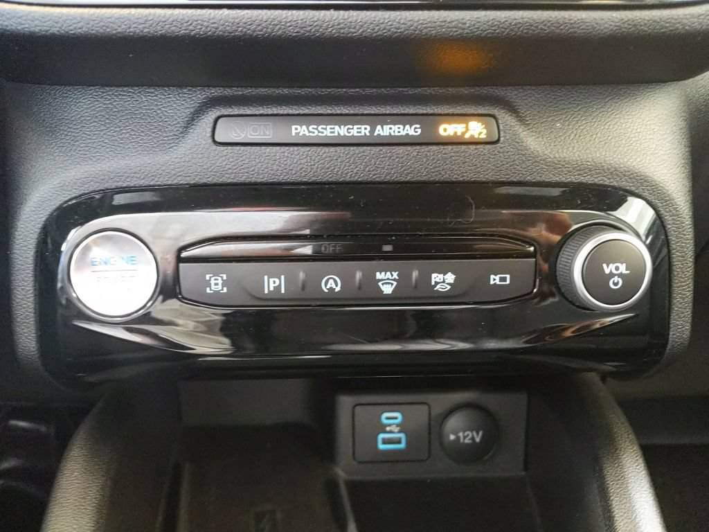 Certified 2023 Ford Escape ST-Line Elite AWD/4WD image 21