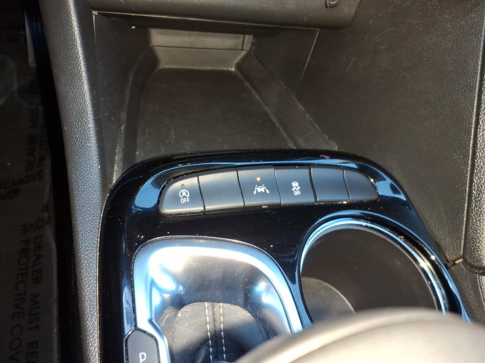 Used 2024 Buick Encore GX Sport Touring image 19