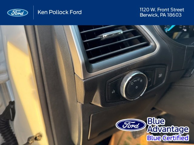 Certified 2024 Ford Edge SE w/ Black Appearance Package image 16