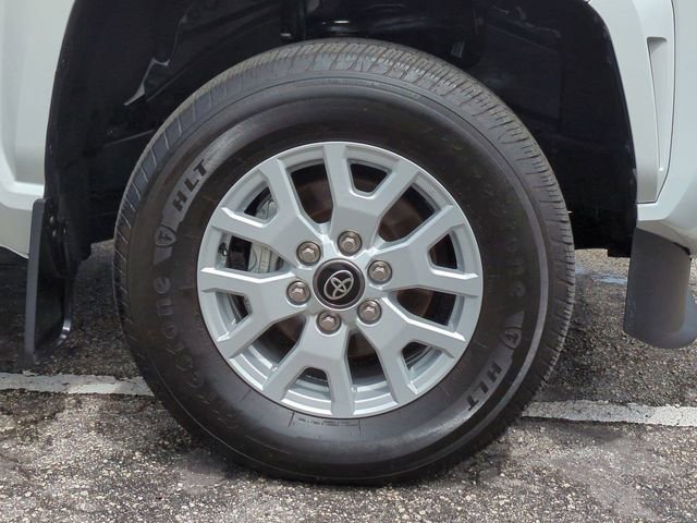 Used 2024 Toyota Tacoma SR5 image 11