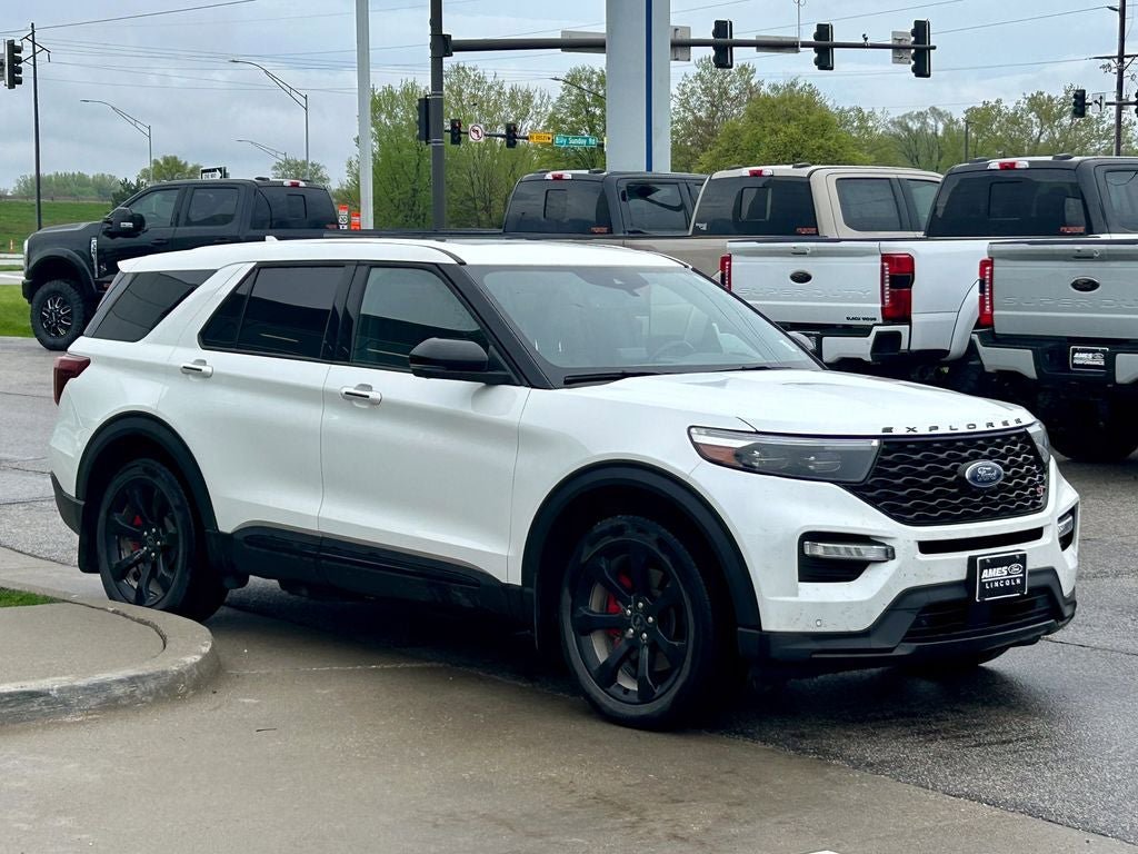 Certified 2022 Ford Explorer ST w/ Equipment Group 401A AWD/4WD image 7