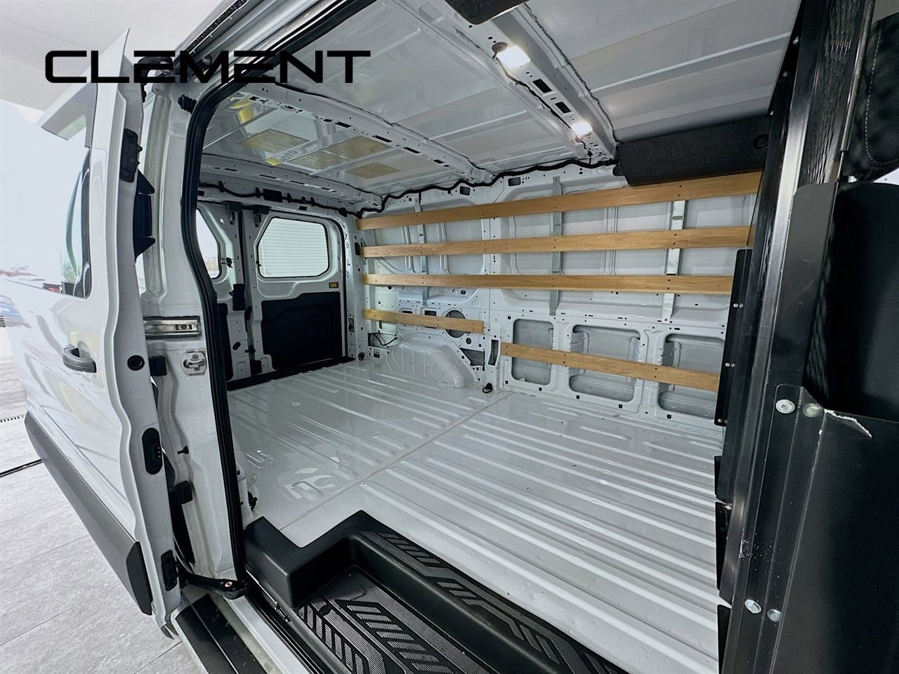 Certified 2024 Ford Transit 250 Low Roof w/ Exterior Upgrade Package image 29