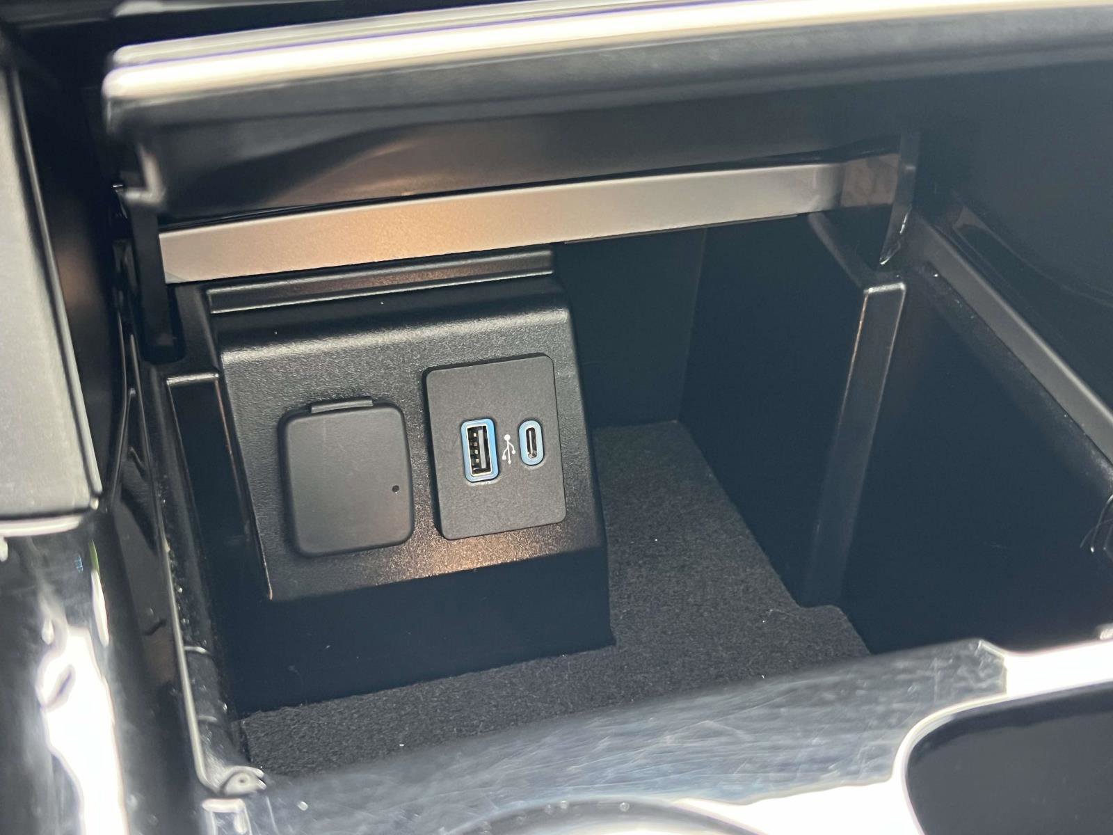 Certified 2021 Ford Explorer ST w/ Equipment Group 401A image 22