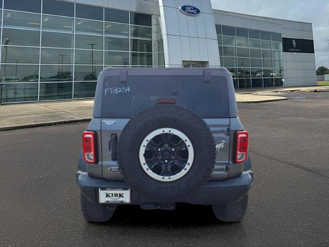 Certified 2022 Ford Bronco Black Diamond w/ Sasquatch Package AWD/4WD image 3
