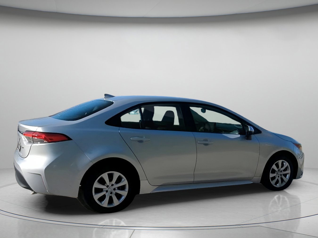 Used 2024 Toyota Corolla LE image 21