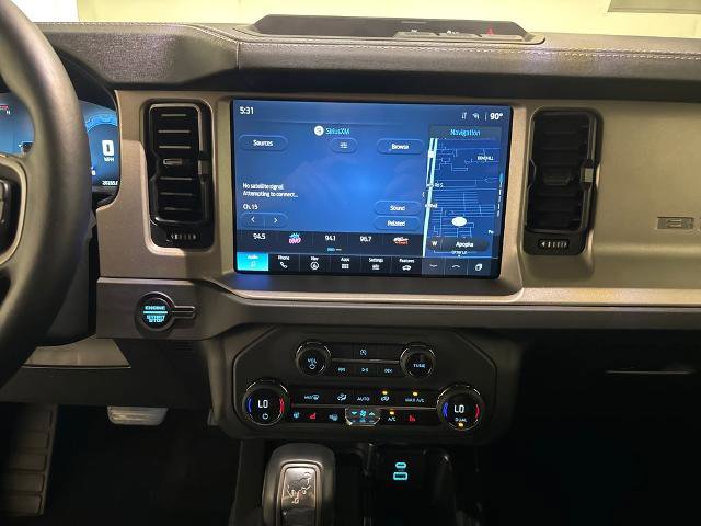 Certified 2025 Ford Bronco Outer Banks AWD/4WD image 17