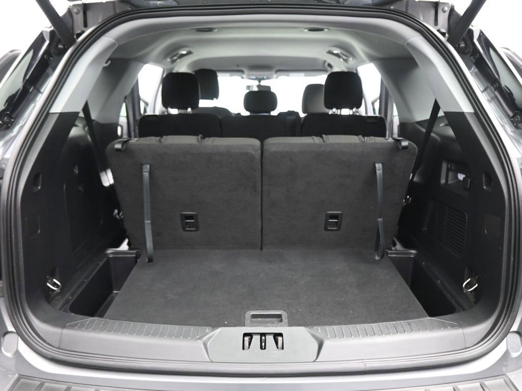 Certified 2022 Ford Explorer XLT image 25