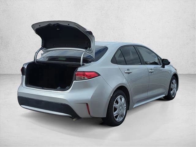 Used 2021 Toyota Corolla LE FWD video 3