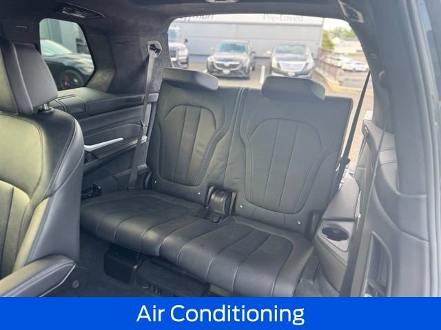 Used 2021 BMW X7 xDrive40i AWD/4WD image 26