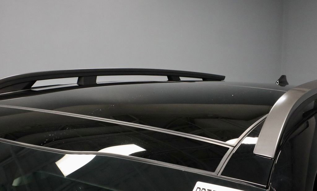 Used 2023 Kia Sorento SX Prestige image 28