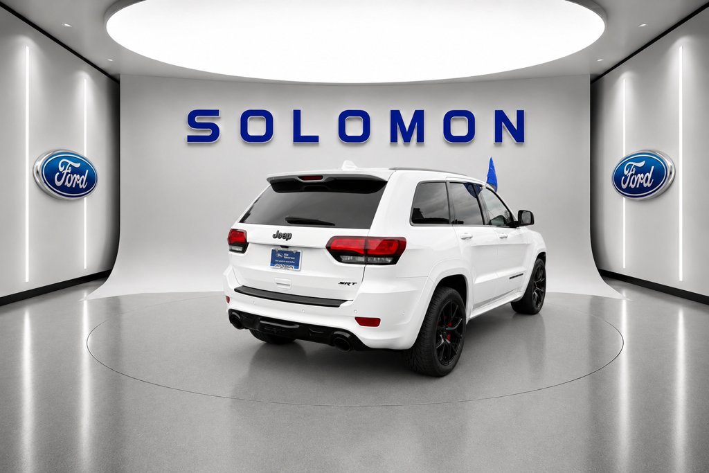 Used 2018 Jeep Grand Cherokee SRT AWD/4WD image 5