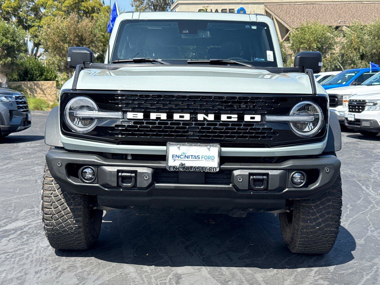 Certified 2023 Ford Bronco Wildtrak AWD/4WD image 5