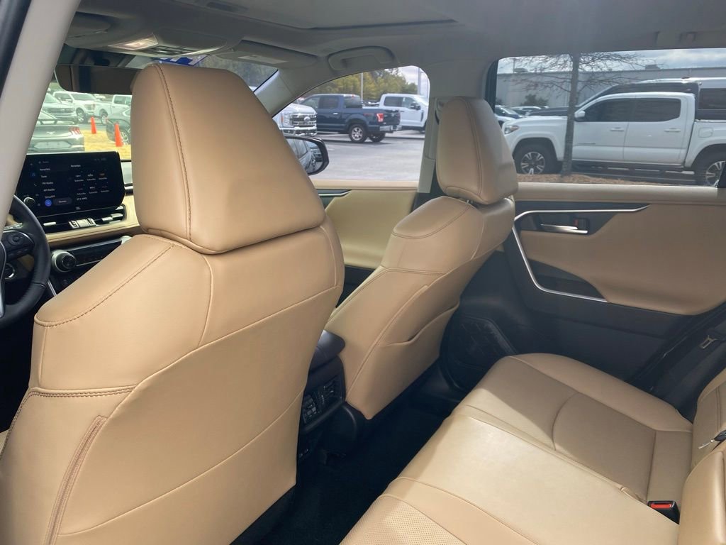 Used 2024 Toyota RAV4 Limited image 21
