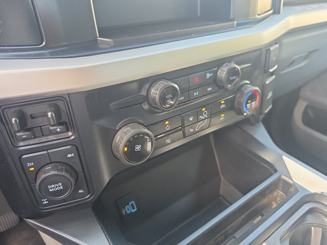Certified 2025 Ford F250 XLT w/ FX4 Off-Road Package AWD/4WD image 21