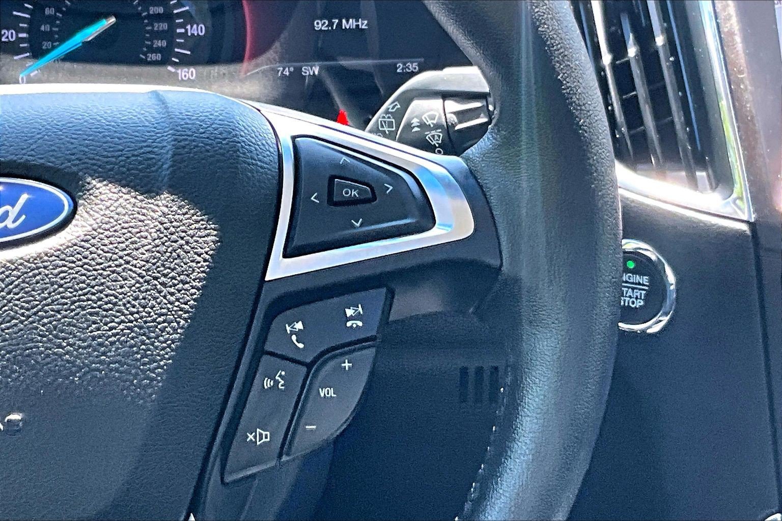 Certified 2019 Ford Edge Titanium w/ Equipment Group 301A FWD image 20