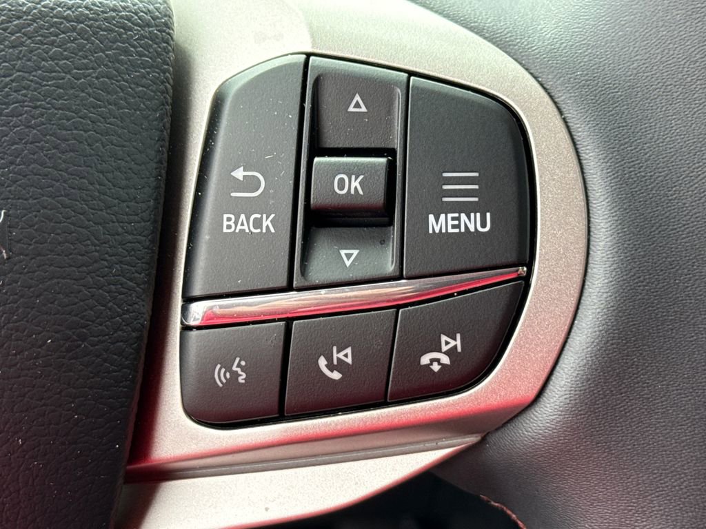 Certified 2026 Ford Explorer Active RWD image 27