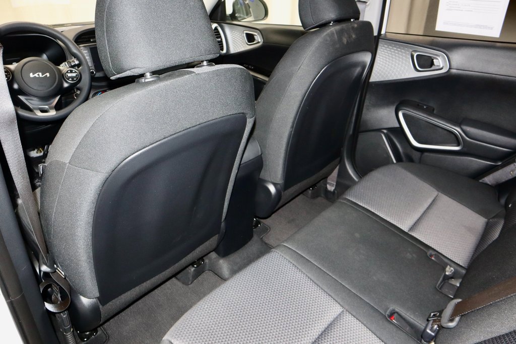 Used 2025 Kia Soul LX w/ LX Technology Package image 20