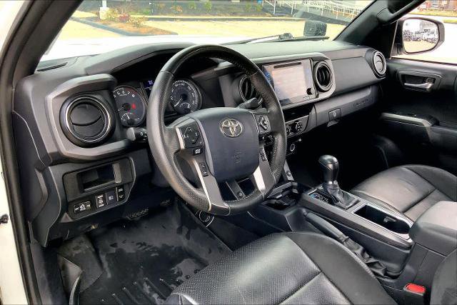 Used 2019 Toyota Tacoma TRD Off-Road image 17